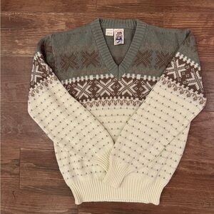 Kennington of California V-Neck Sweater